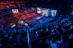 从网吧赛到世界赛：解说Remember的十年追梦之路